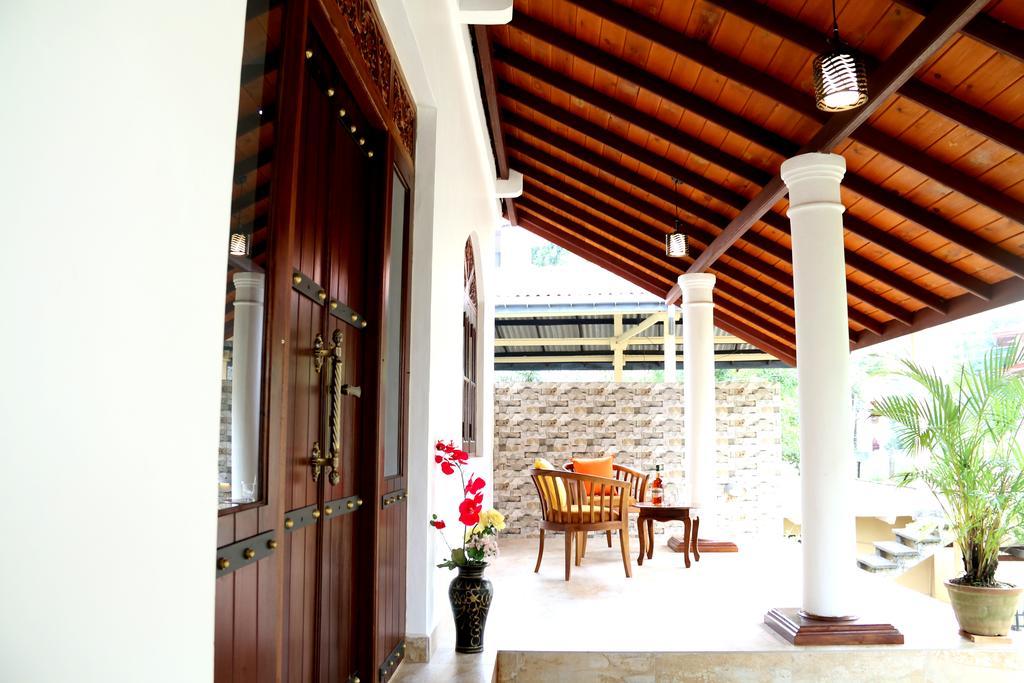 Nivahana Homestay Kandy Dış mekan fotoğraf