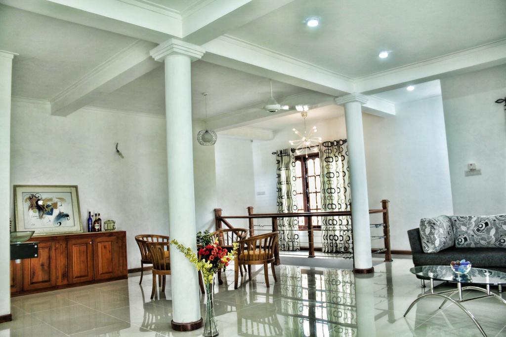 Nivahana Homestay Kandy Dış mekan fotoğraf