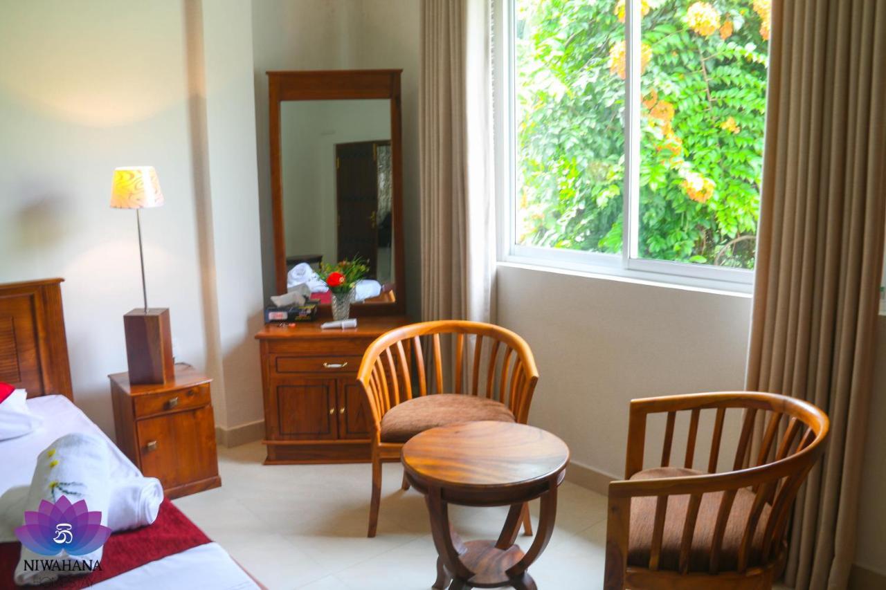 Nivahana Homestay Kandy Dış mekan fotoğraf