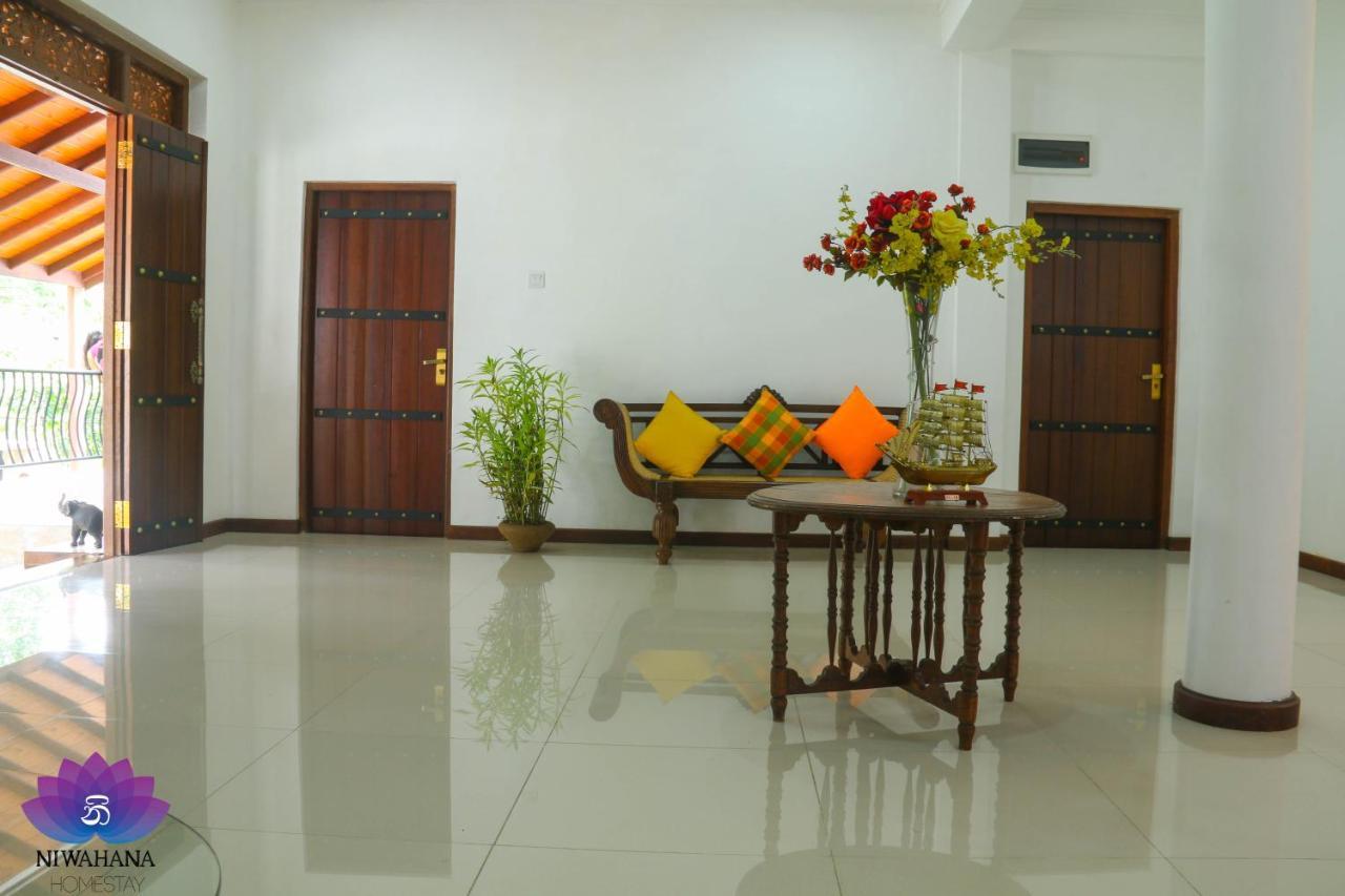 Nivahana Homestay Kandy Dış mekan fotoğraf